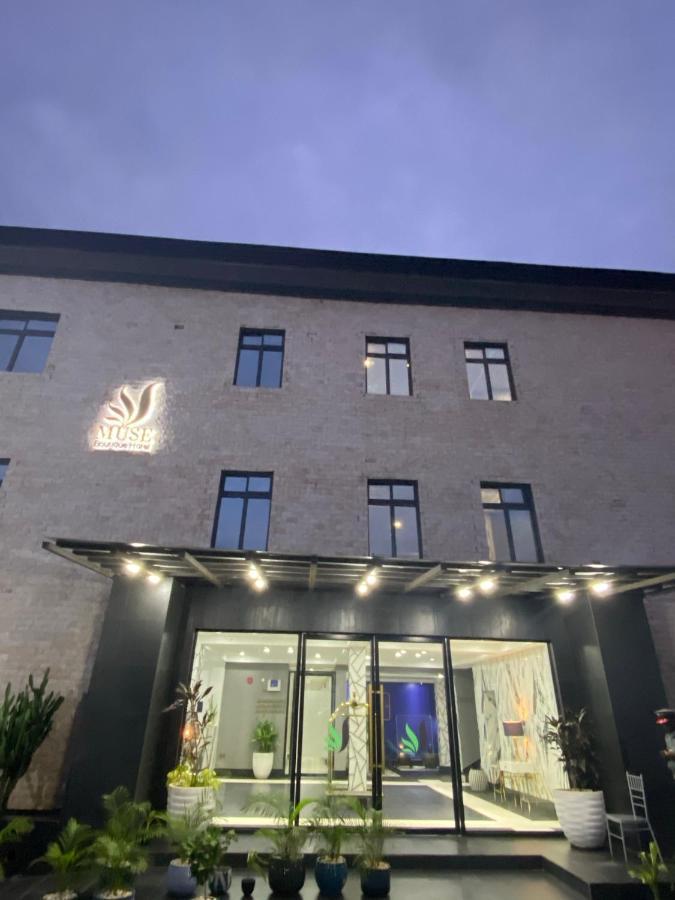 Muse Boutique Hotel Энугу Экстерьер фото